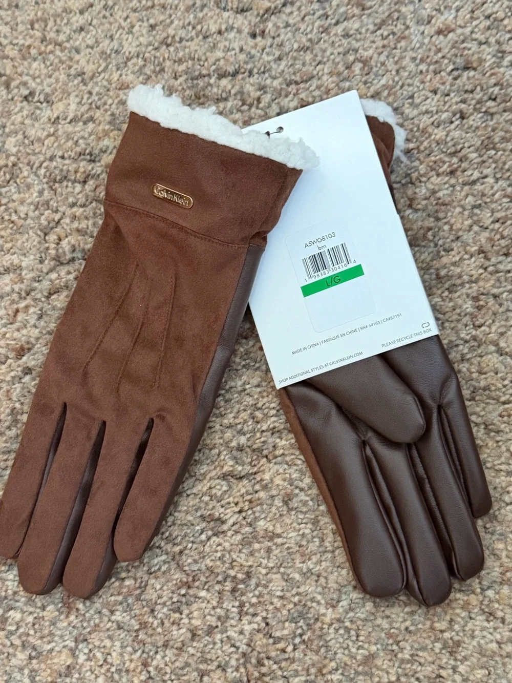 NWT - Calvin Klein - Woman's Brown Faux-Shearling Trim Touchscreen Gloves